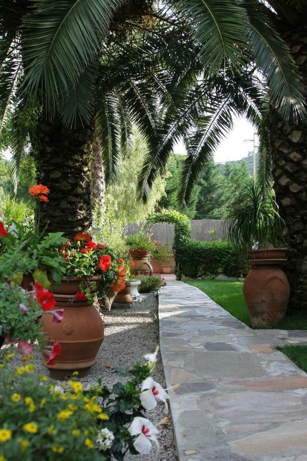 Elbaloves Appartaments Villa Capoliveri  Ngoại thất bức ảnh